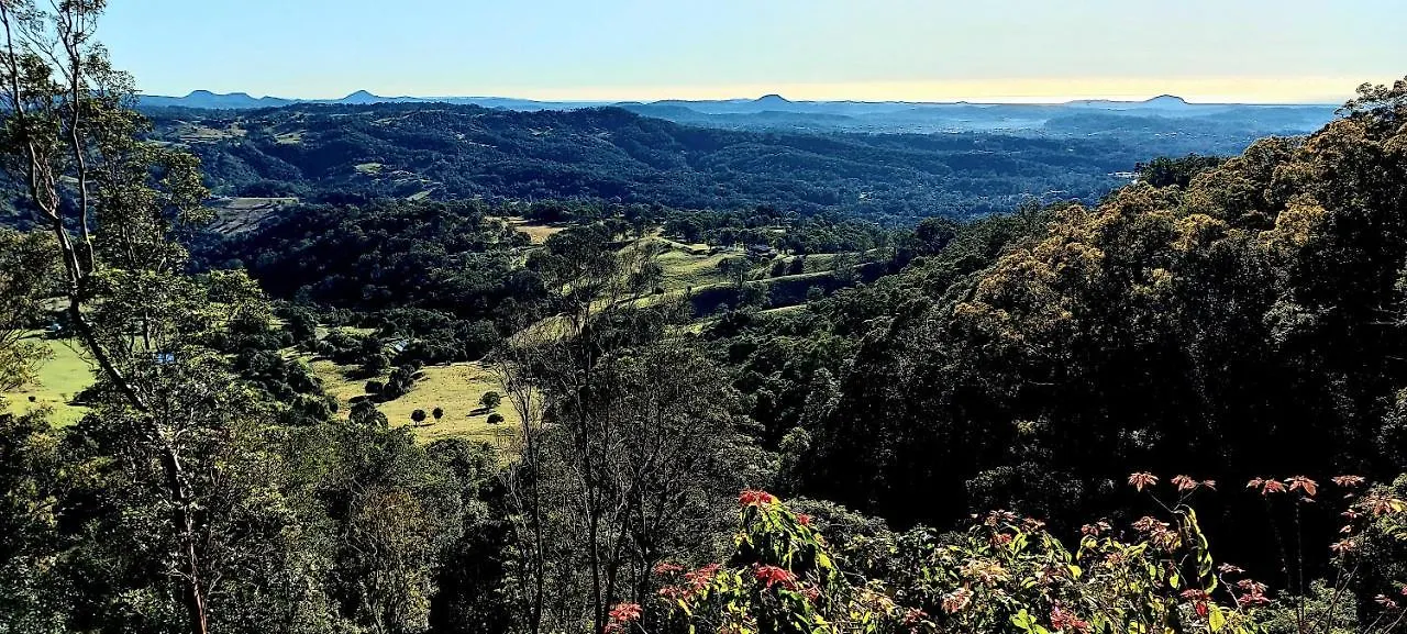 Potters Place Montville 0*,  Australia