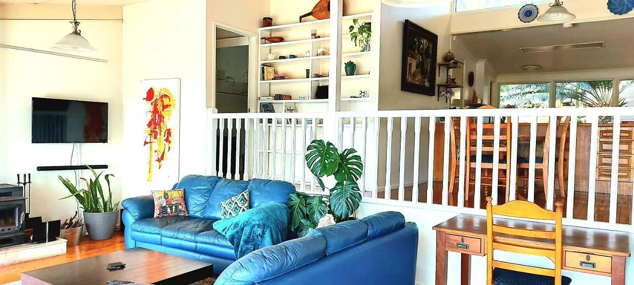 Potters Place Montville Holiday home