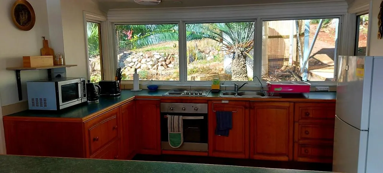 Holiday home Potters Place Montville Australia